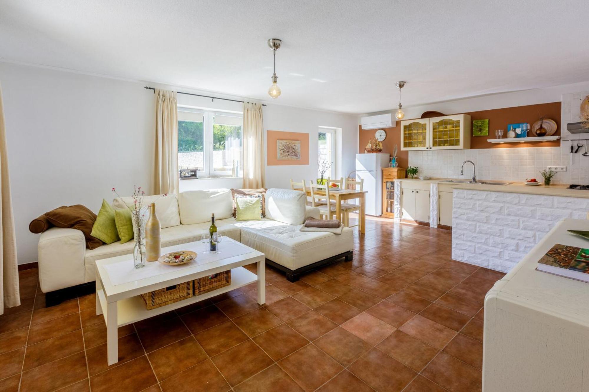 Ferienwohnung Emaris Tribalj  Exterior foto