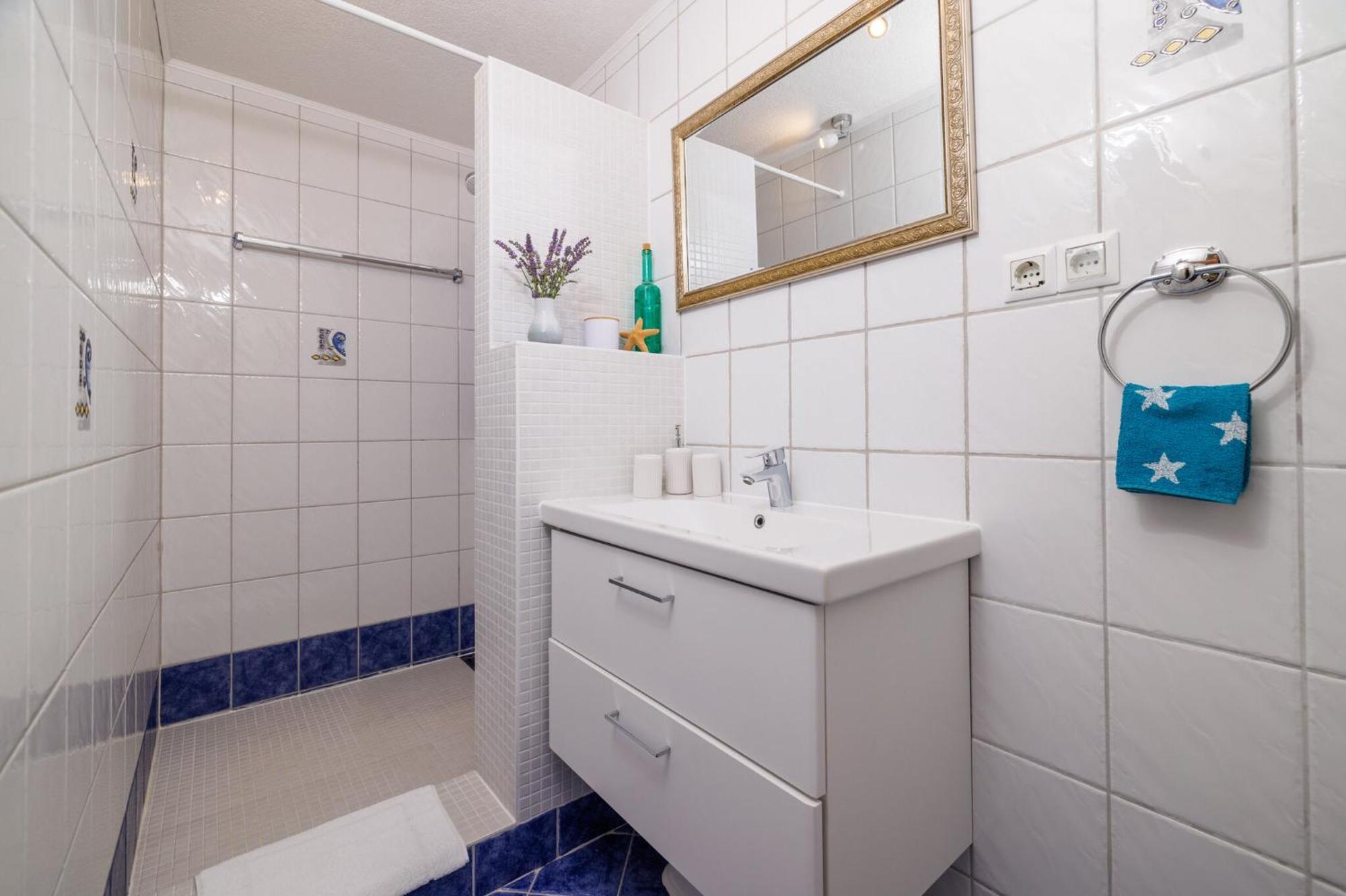 Ferienwohnung Emaris Tribalj  Exterior foto