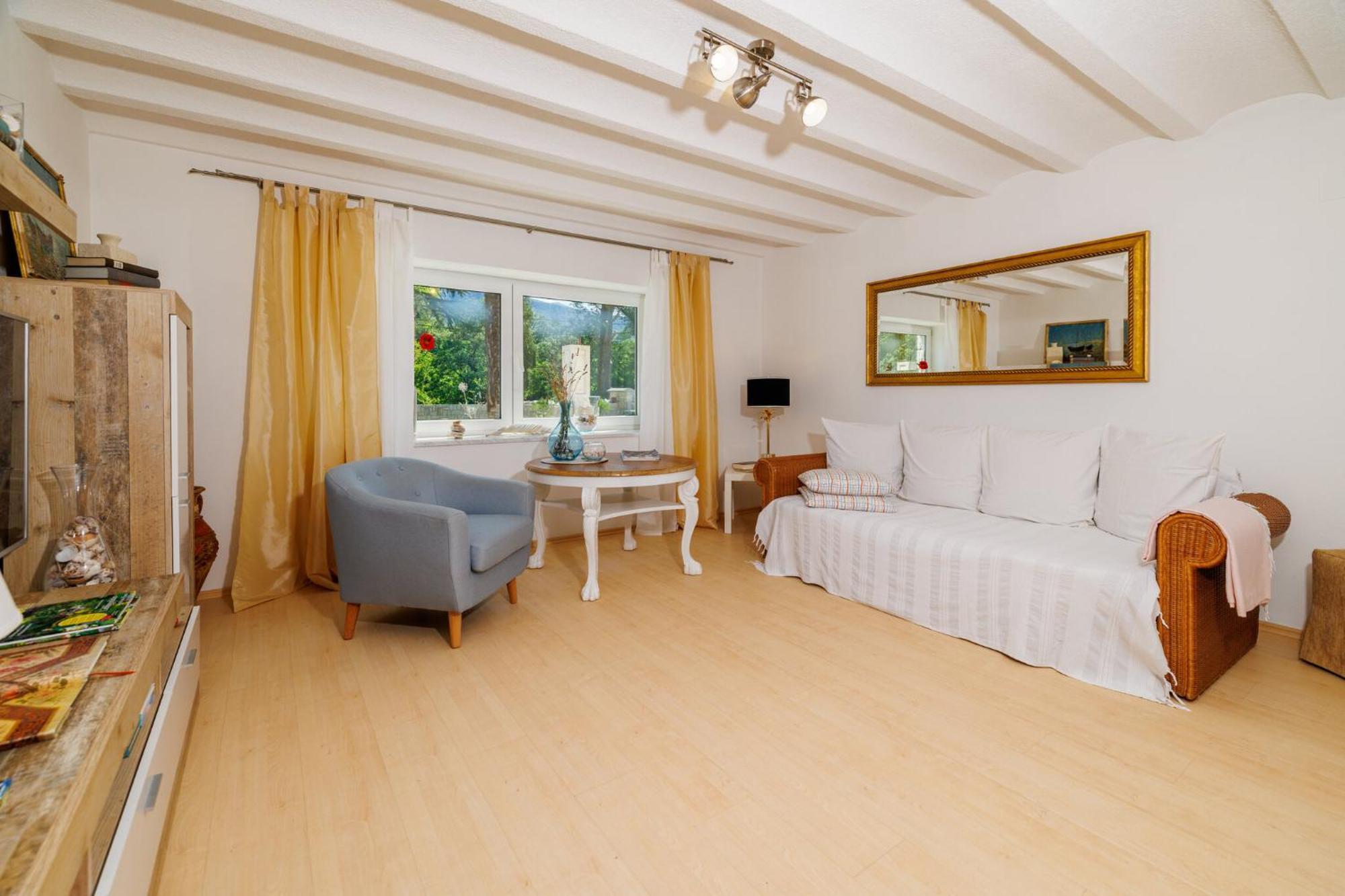 Ferienwohnung Emaris Tribalj  Exterior foto